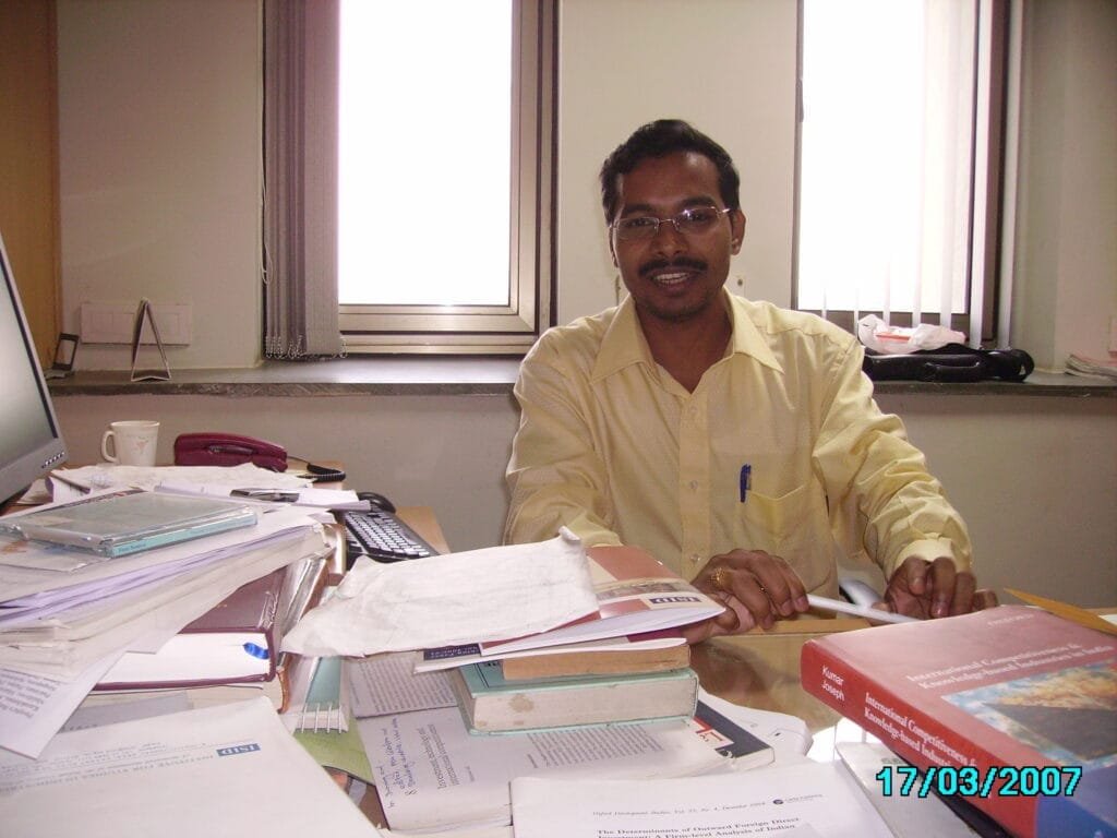 Contributions at Institute for Studies in Industrial Development: Shaping Research on Indian Multinationals 4 PICT0509